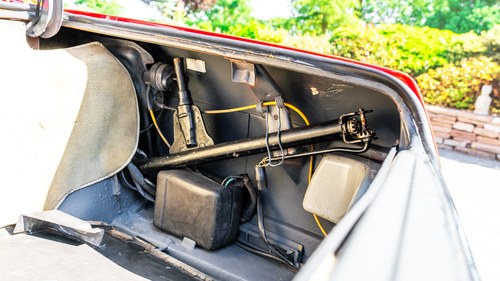 1989 Mercedes-Benz 300SL (R107) In vendita (immagine 60 di 127)