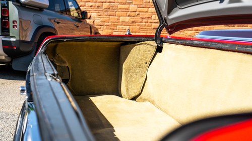 1989 Mercedes-Benz 300SL (R107) In vendita (immagine 58 di 127)