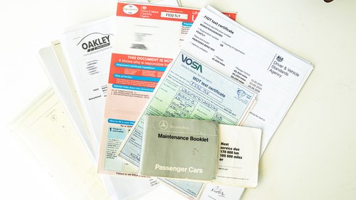 1989 Mercedes-Benz 300SL (R107) In vendita (immagine 99 di 127)