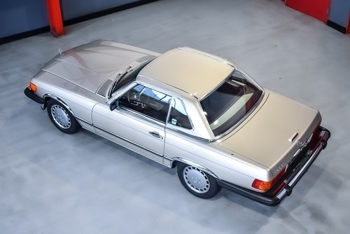 NO RESERVE - 1989 Mercedes-Benz 560SL (R107) à vendre (picture 38 of 125)