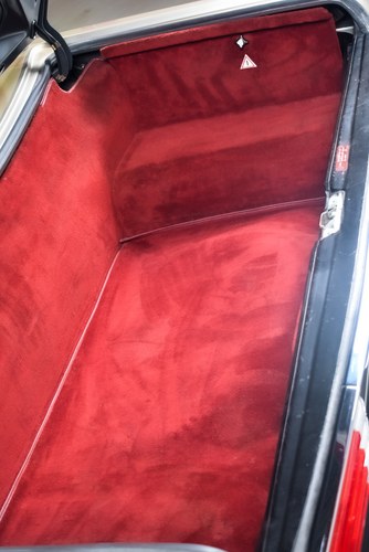 NO RESERVE - 1989 Mercedes-Benz 560SL (R107) à vendre (picture 65 of 125)