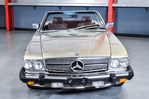 NO RESERVE - 1989 Mercedes-Benz 560SL (R107) à vendre (picture 2 of 125)