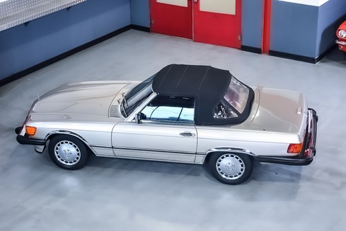 NO RESERVE - 1989 Mercedes-Benz 560SL (R107) à vendre (picture 33 of 125)