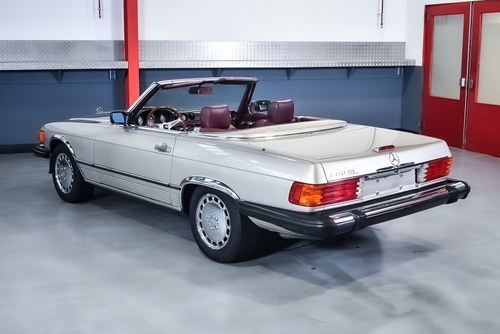 NO RESERVE - 1989 Mercedes-Benz 560SL (R107) à vendre (picture 18 of 125)