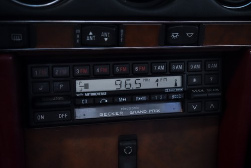 NO RESERVE - 1989 Mercedes-Benz 560SL (R107) à vendre (picture 62 of 125)