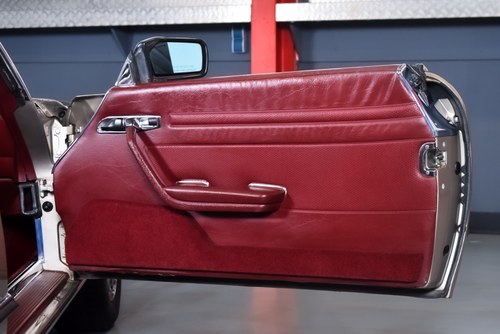 NO RESERVE - 1989 Mercedes-Benz 560SL (R107) à vendre (picture 54 of 125)