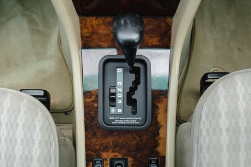 NO RESERVE - 1990 Mercedes-Benz 300 E (W124) En venta (imagen 39 de 200)