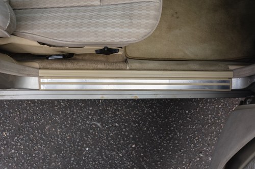 NO RESERVE - 1990 Mercedes-Benz 300 E (W124) En venta (imagen 32 de 200)