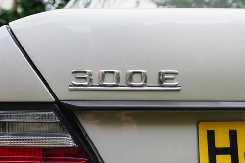 NO RESERVE - 1990 Mercedes-Benz 300 E (W124) En venta (imagen 118 de 200)