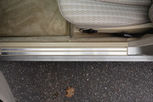 NO RESERVE - 1990 Mercedes-Benz 300 E (W124) En venta (imagen 90 de 200)