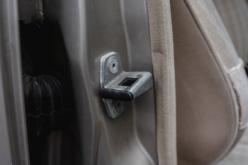 NO RESERVE - 1990 Mercedes-Benz 300 E (W124) En venta (imagen 19 de 200)