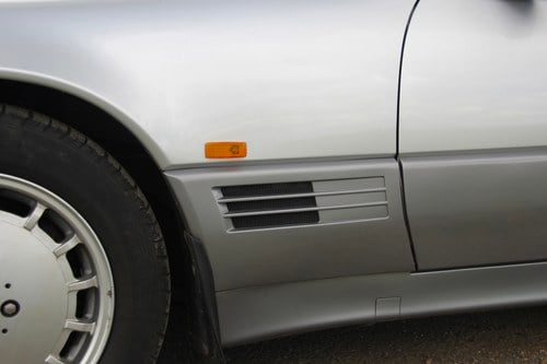 1991 Mercedes-Benz 500SL (R129) à vendre (picture 107 of 172)