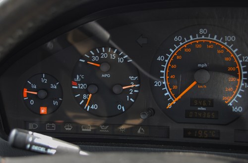 1991 Mercedes-Benz 500SL (R129) à vendre (picture 34 of 172)