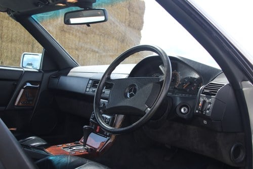 1991 Mercedes-Benz 500SL (R129) à vendre (picture 51 of 172)