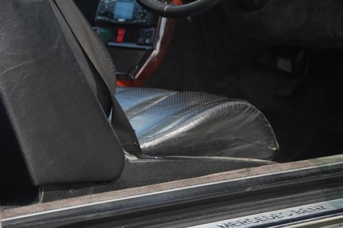 1991 Mercedes-Benz 500SL (R129) à vendre (picture 63 of 172)