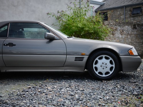 1991 Mercedes-Benz 500SL R129 LHD ex-Japan For Sale (picture 121 of 160)
