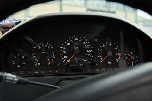 1991 Mercedes-Benz 500SL R129 LHD ex-Japan For Sale (picture 37 of 160)