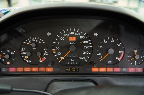 1991 Mercedes-Benz 500SL R129 LHD ex-Japan For Sale (picture 38 of 160)