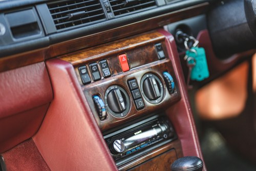 1992 Mercedes-Benz 280 TE (W124) In vendita (immagine 22 di 99)