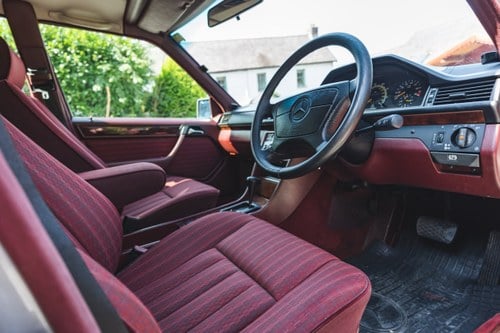 1992 Mercedes-Benz 280 TE (W124) In vendita (immagine 38 di 99)