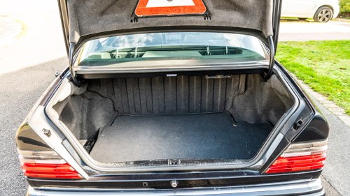 1994 Mercedes-Benz 500 E Limited LHD For Sale (picture 61 of 137)