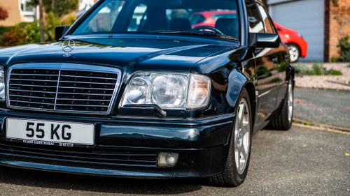 1994 Mercedes-Benz 500 E Limited LHD For Sale (picture 92 of 137)