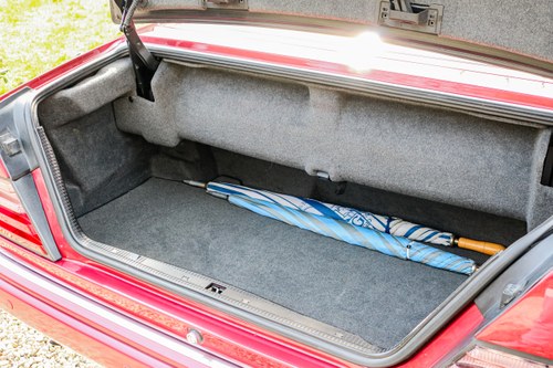 1994 Mercedes-Benz W124 E220 For Sale (picture 38 of 98)