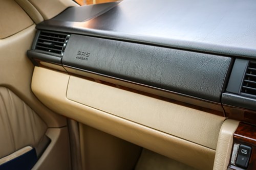 1994 Mercedes-Benz W124 E220 For Sale (picture 31 of 98)