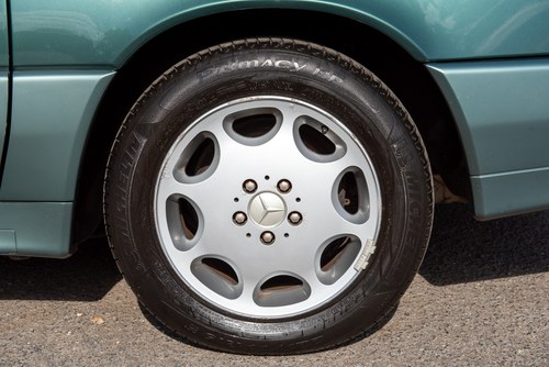 1994 Mercedes-Benz 280SL (R129) à vendre (picture 46 of 132)