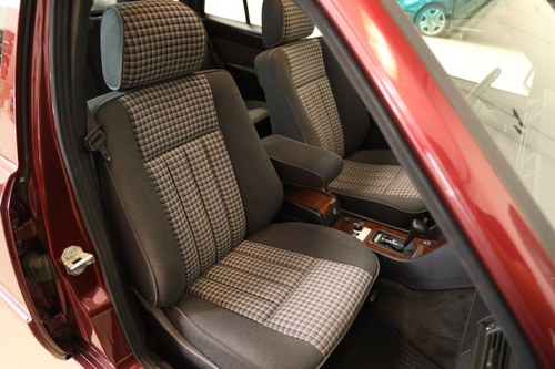 1995 Mercedes-Benz E320 Estate (T124) Auto zum Verkauf (Bild 30 von 94)