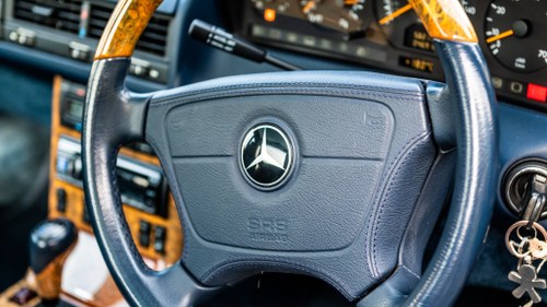 1998 Mercedes-Benz SL320 R129 In vendita (immagine 28 di 179)