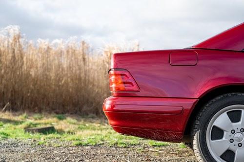2000 Mercedes-Benz 500 SL (R129) 14,104 miles from new In vendita (immagine 52 di 92)