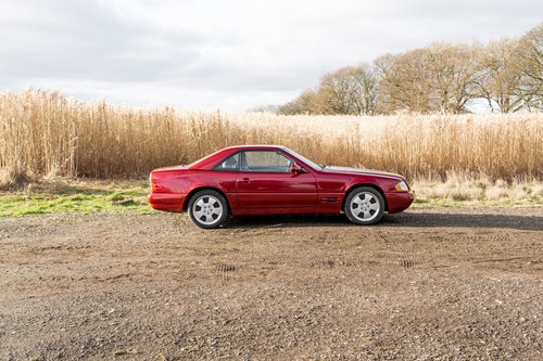 2000 Mercedes-Benz 500 SL (R129) 14,104 miles from new In vendita (immagine 6 di 92)
