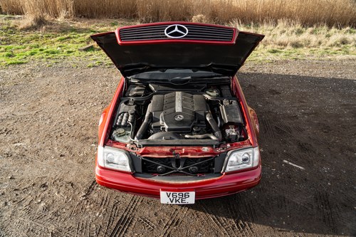 2000 Mercedes-Benz 500 SL (R129) 14,104 miles from new In vendita (immagine 77 di 92)
