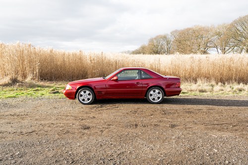 2000 Mercedes-Benz 500 SL (R129) 14,104 miles from new In vendita (immagine 12 di 92)