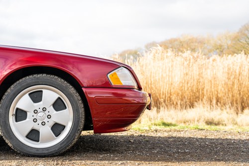 2000 Mercedes-Benz 500 SL (R129) 14,104 miles from new In vendita (immagine 51 di 92)