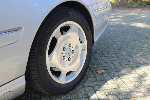 2001 Mercedes-Benz CL 600 Coupe V12 zum Verkauf (Bild 32 von 97)