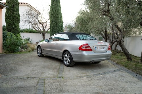 2003 Mercedes-Benz 320 CLK Cabriolet For Sale (picture 26 of 116)