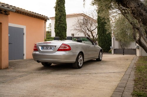 2003 Mercedes-Benz 320 CLK Cabriolet For Sale (picture 4 of 116)