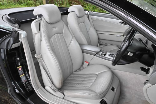 2004 Mercedes-Benz SL55 AMG R230 En venta (imagen 74 de 291)