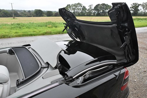 2004 Mercedes-Benz SL55 AMG R230 En venta (imagen 173 de 291)