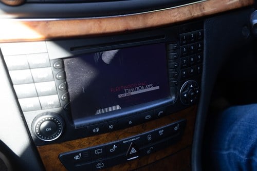 2004 Mercedes-Benz E320 Elegance Estate For Sale (picture 42 of 223)