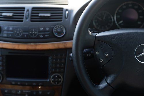 2004 Mercedes-Benz E320 Elegance Estate For Sale (picture 52 of 223)