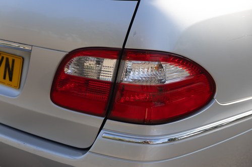 2004 Mercedes-Benz E320 Elegance Estate For Sale (picture 114 of 223)