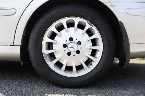 2004 Mercedes-Benz E320 Elegance Estate For Sale (picture 18 of 223)