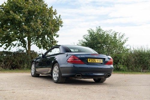 2005 Mercedes-Benz SL350 (R230) En venta (imagen 10 de 206)