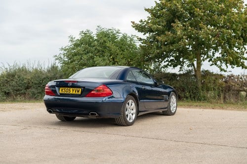 2005 Mercedes-Benz SL350 (R230) En venta (imagen 13 de 206)
