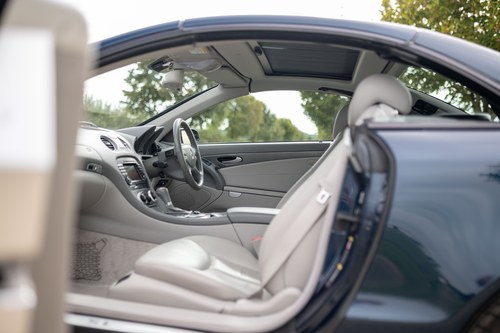 2005 Mercedes-Benz SL350 (R230) En venta (imagen 41 de 206)
