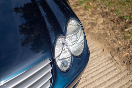 2005 Mercedes-Benz SL350 (R230) En venta (imagen 144 de 206)