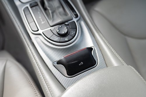 2005 Mercedes-Benz SL350 (R230) En venta (imagen 56 de 206)